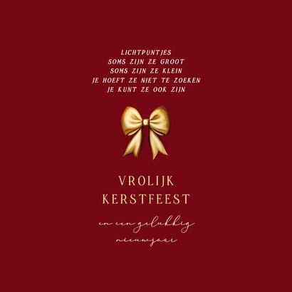 Klassieke rode kerstkaart met gouden strik 3