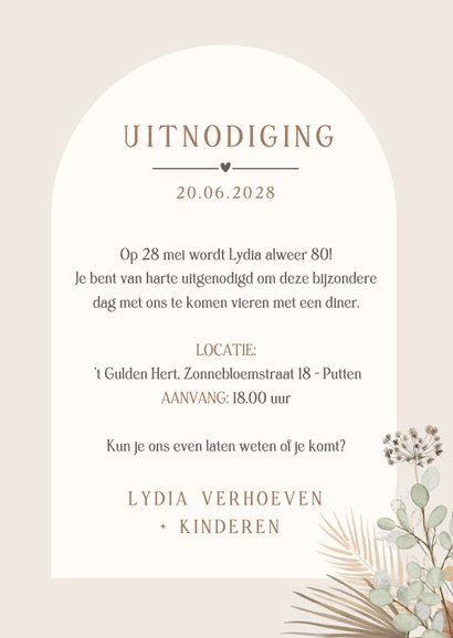 Klassieke uitnodiging verjaardagsfeest met droogbloemen 3