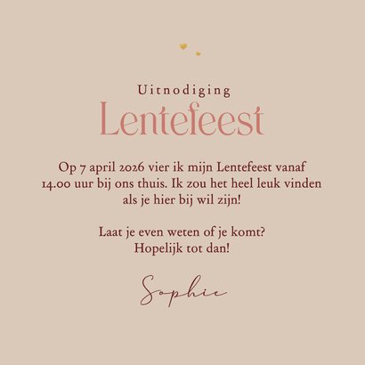 Lentefeest stijlvol bloemen meisje uitnodiging hartjes 3