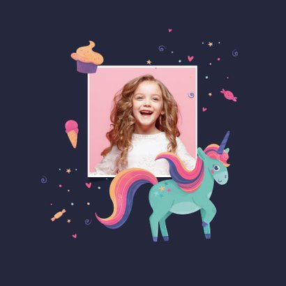 Lentefeest uitnodigingskaart unicorn magic foto snoep confet 2