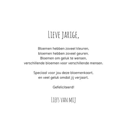 Leuke kaart met geïllustreerd veldboeket met label en foto 3