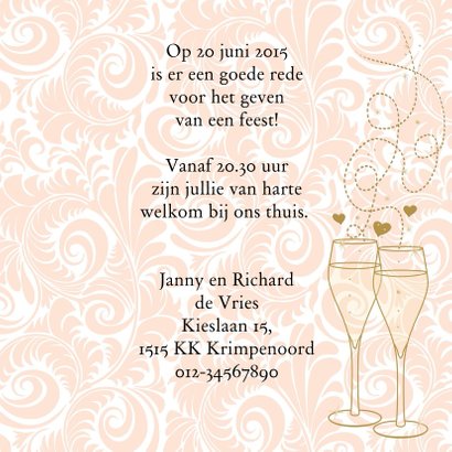 Leuke uitnodiging met goudkleurige teksten 3