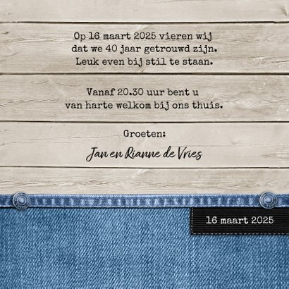 Leuke uitnodiging met stempel, hout en spijkerstof 3