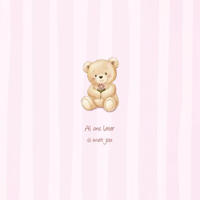 Lief geboortekaartje teddybeer op roze strepen achtergrond 2