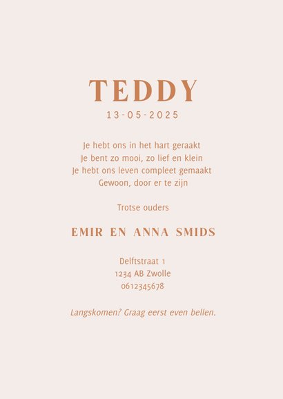 Lief geboortekaartje van een beertje illustratie in beige 3