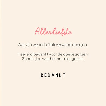 Lieve hondenkaart van zwart hondje met roze strik om nek  3
