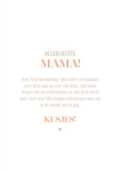 Lieve moederdagkaart met bloemen en hartjes 3