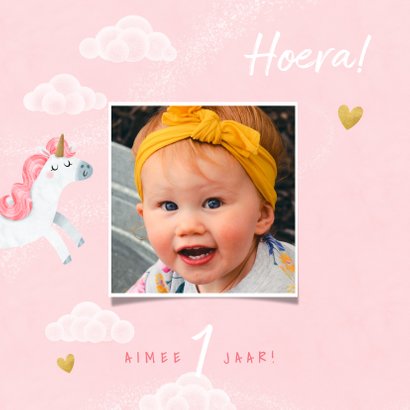 Lieve verjaardagskaart meisje eenhoorn, wolkjes en hartjes 2