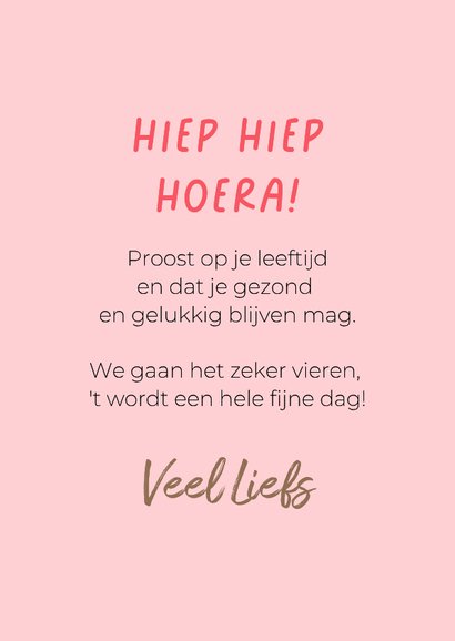 Lieve verjaardagskaart van boomer hondje met bloemenkrans 3
