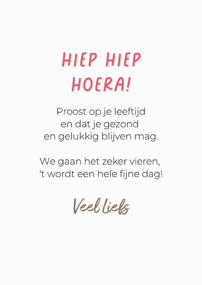 Lieve verjaardagskaart van boomer hondje met bloemenkrans 3