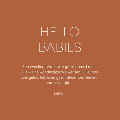 Minimalistisch felicitatiekaartje hello babies met hartje 3