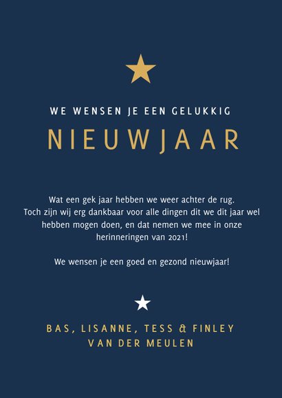 Minimalistische strakke nieuwjaarskaart met foto en tekst 3