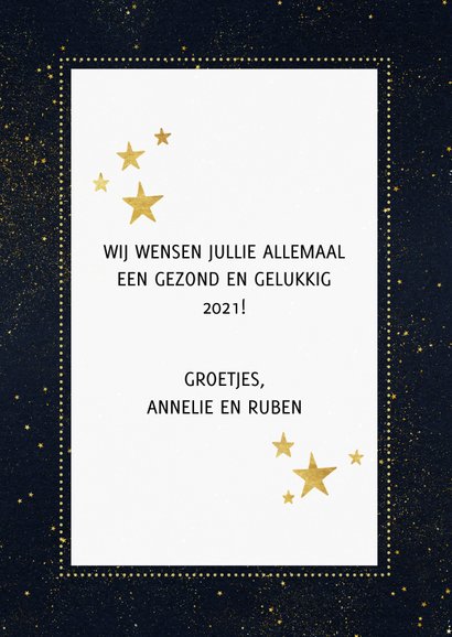 Moderne nieuwjaarskaart met gouden groet en sterren 3