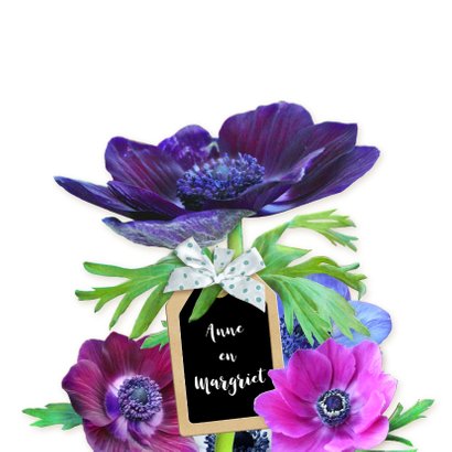 Mooie felicitatiekaart met bloemen en label met strik 3