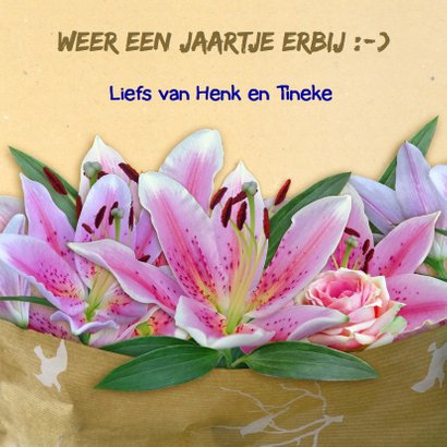 Mooie verjaardagskaart met boeket lelies voor senior 3