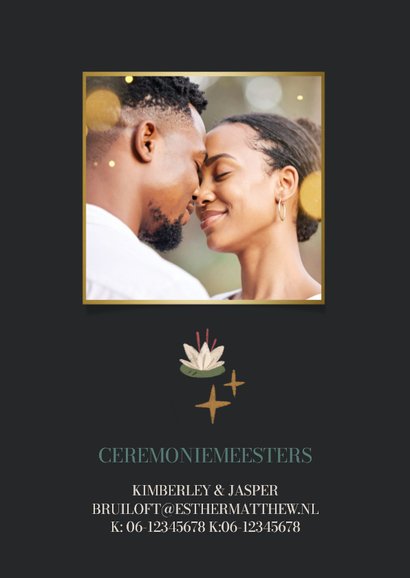 Mysterieuze sprookjes trouwkaart zwanen, lelies en kader 2