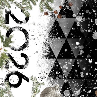 Nieuwjaarskaart 2026 label op sneeuw 2