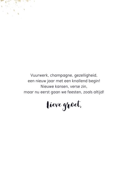 Nieuwjaarskaart champagne silhouet goudlook confetti strik 3