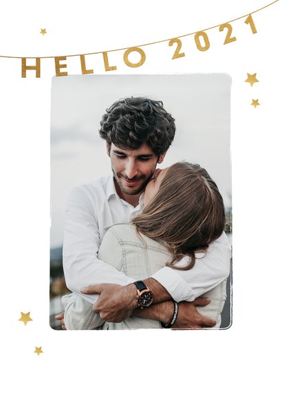 Nieuwjaarskaart Hello 2021 slinger fotocollage sterren goud 2