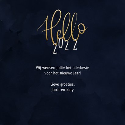 Nieuwjaarskaart 'Hello 2022' geschreven 3