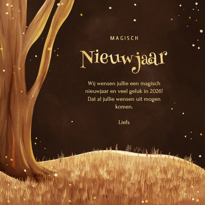 Nieuwjaarskaart hert met roodborstje in sprankelend bos 3