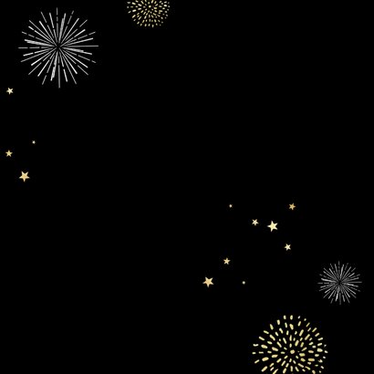 Nieuwjaarskaart liefdevol vuurwerk knuffel goud sterren Achterkant