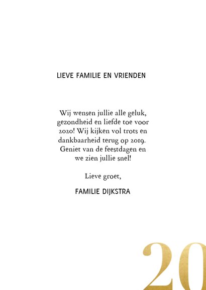 Nieuwjaarskaart met fotocollage en gouden 2020 3