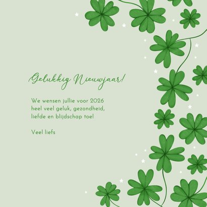 Nieuwjaarskaartje groen klavertjes vier veel geluk in 2026 3