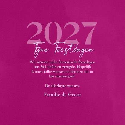 Nieuwjaarskaartje met roze waterverf en groot jaartal 3