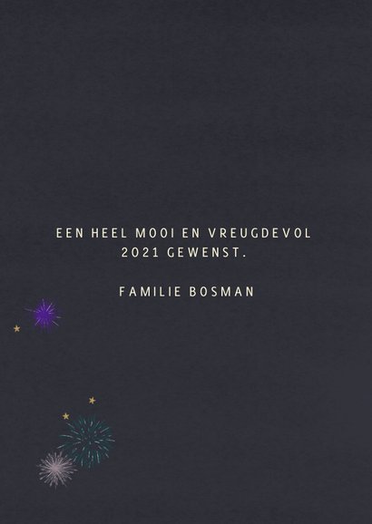 Nieuwsjaarskaart - Sneeuwbol met vuurwerk 3