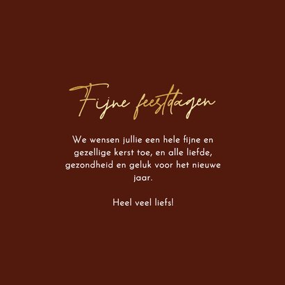 Originele kerstkaart met eigen foto en goud accenten 3