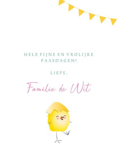 Paaskaart kleurrijke bos tulpen en kuiken met eierschaal 3