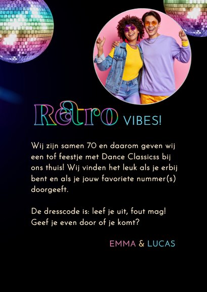 Retro uitnodiging discobal in lichtgevende regenboogkleuren 3