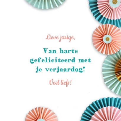 Rozetten en confetti hiep hiep hoera 3