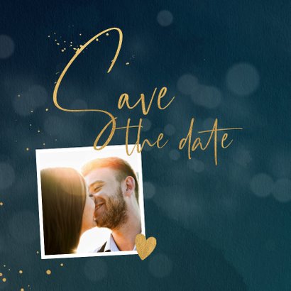 Save the date kaart met bokeh achtergrond 2