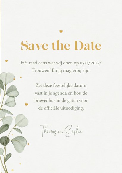 Save the date trouwkaart eucalyptus goud hartjes spetters 3
