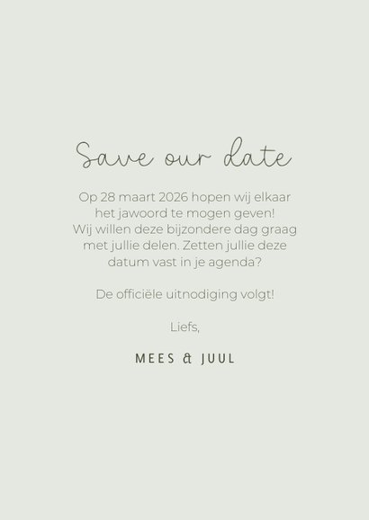 Save the date trouwkaart met eucalyptus kader en folie 3