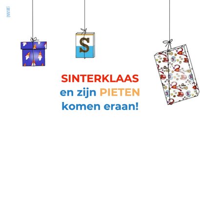 Sinterklaaskaart achter de deur staan Sint en Piet 2