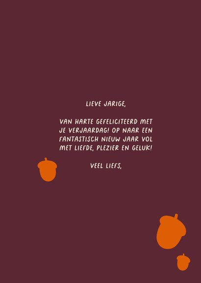 Staande verjaardagskaart herfst thema eekhoorn met nootjes 3