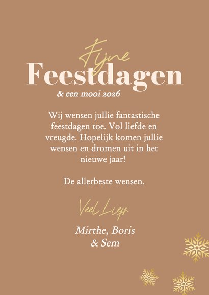 Stijlvolle beige fotokaart kerst met schudbol goudfolie 3