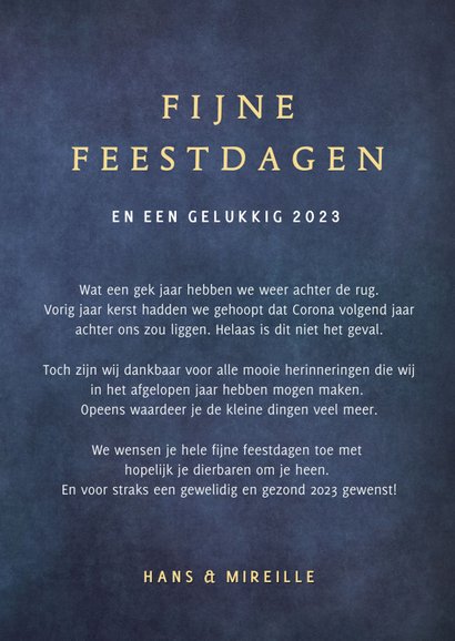 Stijlvolle donkerblauwe kerstkaart met een lijn kerstboom 3