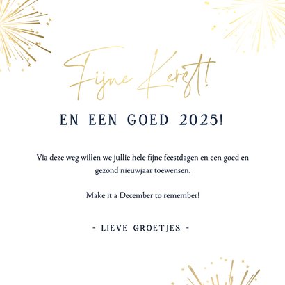 Stijlvolle donkerblauwe kerstkaart met goudlook vuurwerk 3