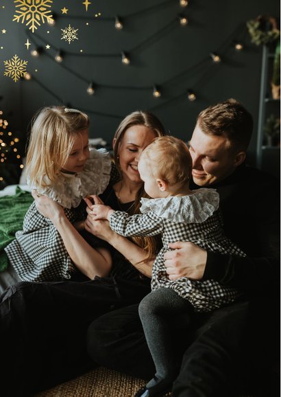 Stijlvolle foto kerstkaart met gouden sneeuwvlokken 2