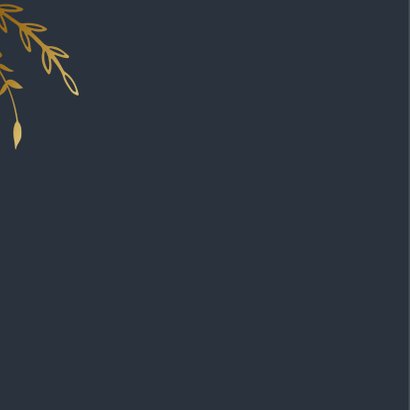 Stijlvolle kerstkaart met gouden takjes en tekst 2