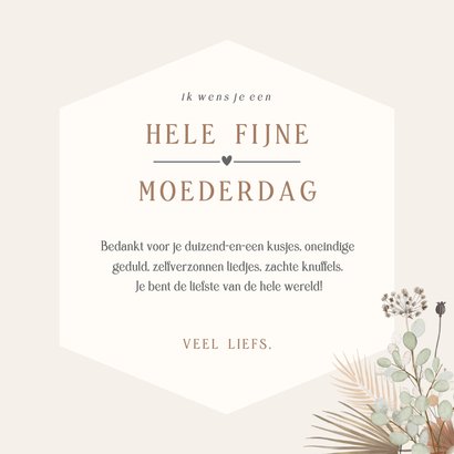 Stijlvolle moederdagkaart met trendy droogbloemen en tekst 3