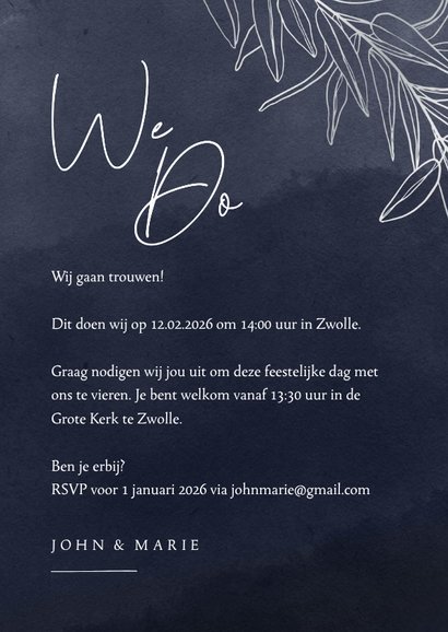 Stijlvolle trouwkaart donkerblauw waterverf en zilver takken 3