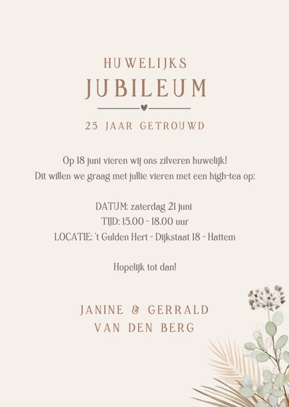 Stijlvolle uitnodiging huwelijksjubileum met droogbloemen 3