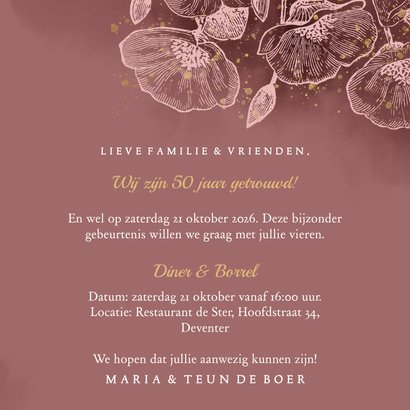 Stijlvolle uitnodiging jubileum bloemen, foto en typografie 3