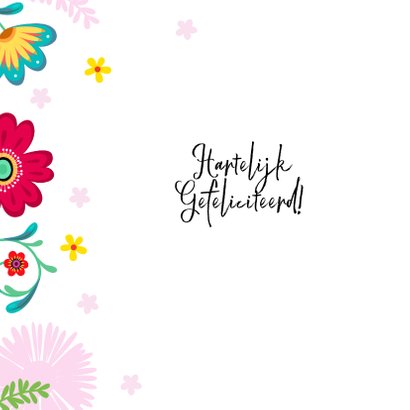 Stijlvolle verjaardagskaart papegaai met bloemen en planten 2