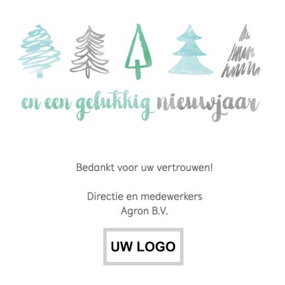 Strakke kerstkaart met patroon kerstbomen 3